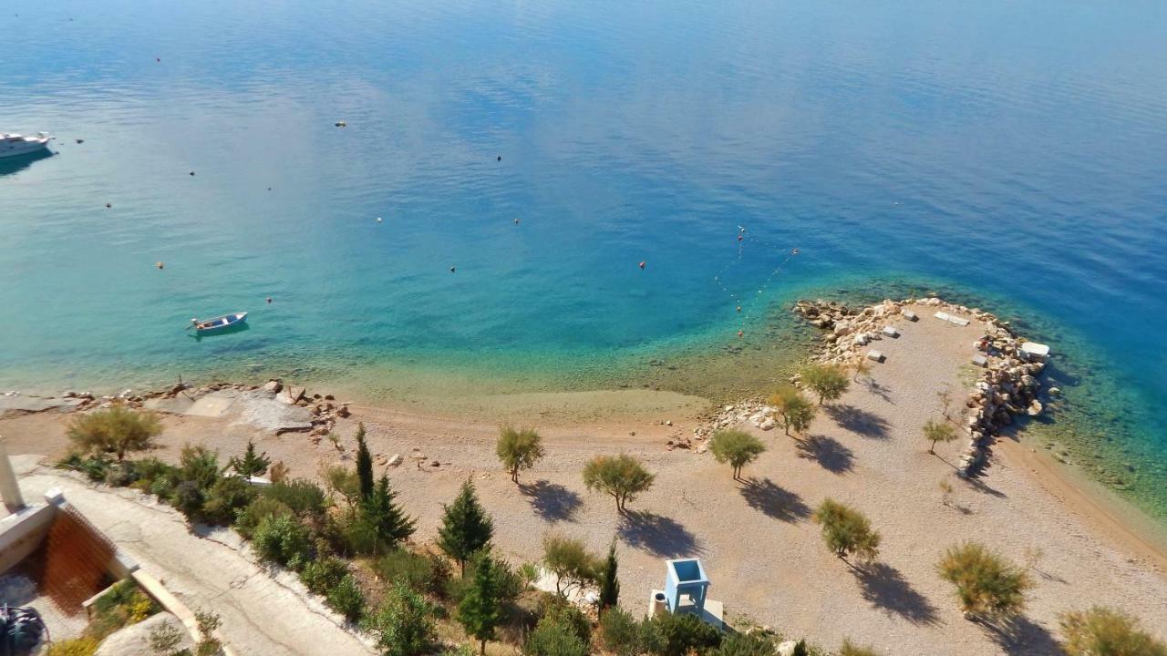 Seafront Apartments Nemira Omiš Kültér fotó