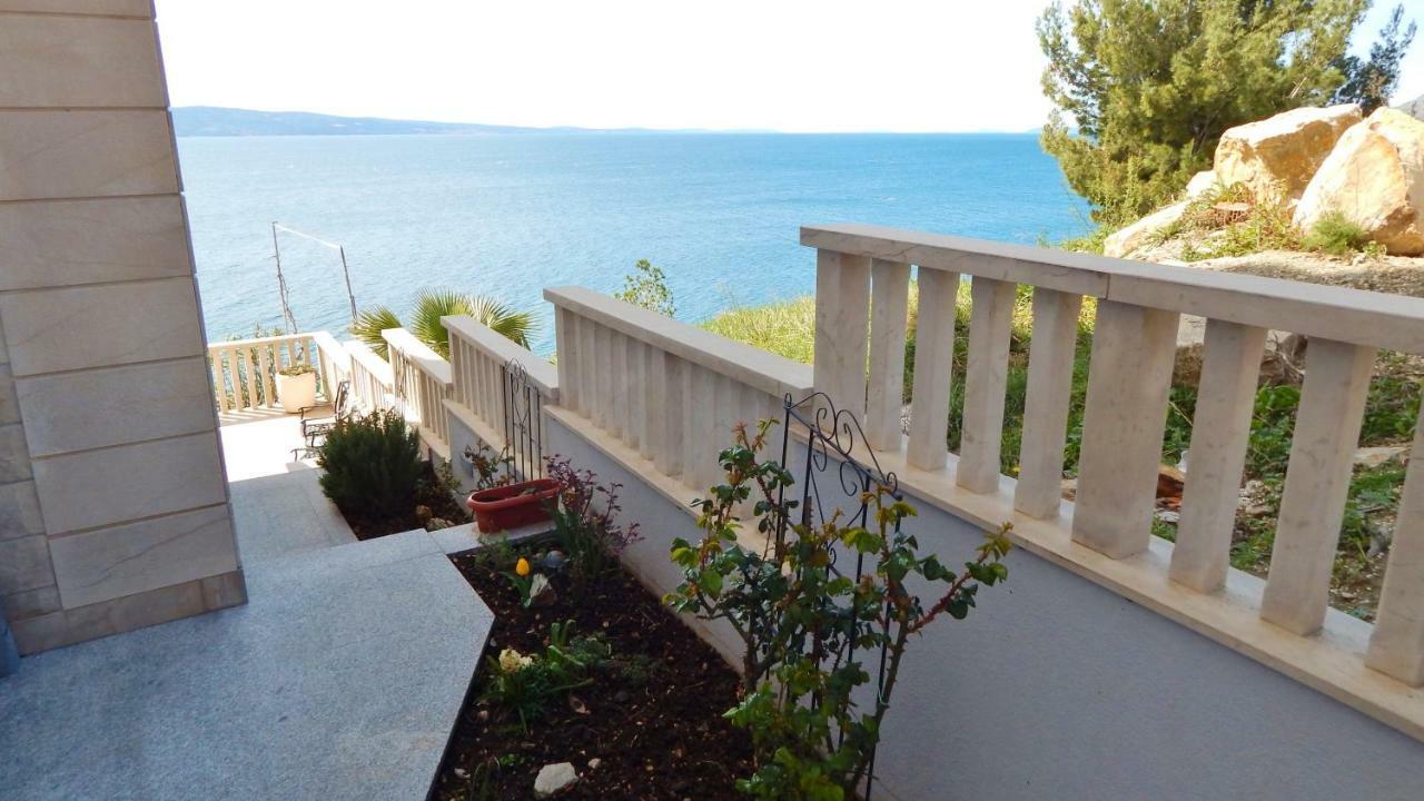 Seafront Apartments Nemira Omiš Kültér fotó