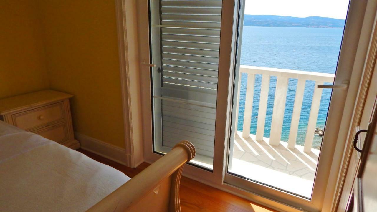 Seafront Apartments Nemira Omiš Kültér fotó