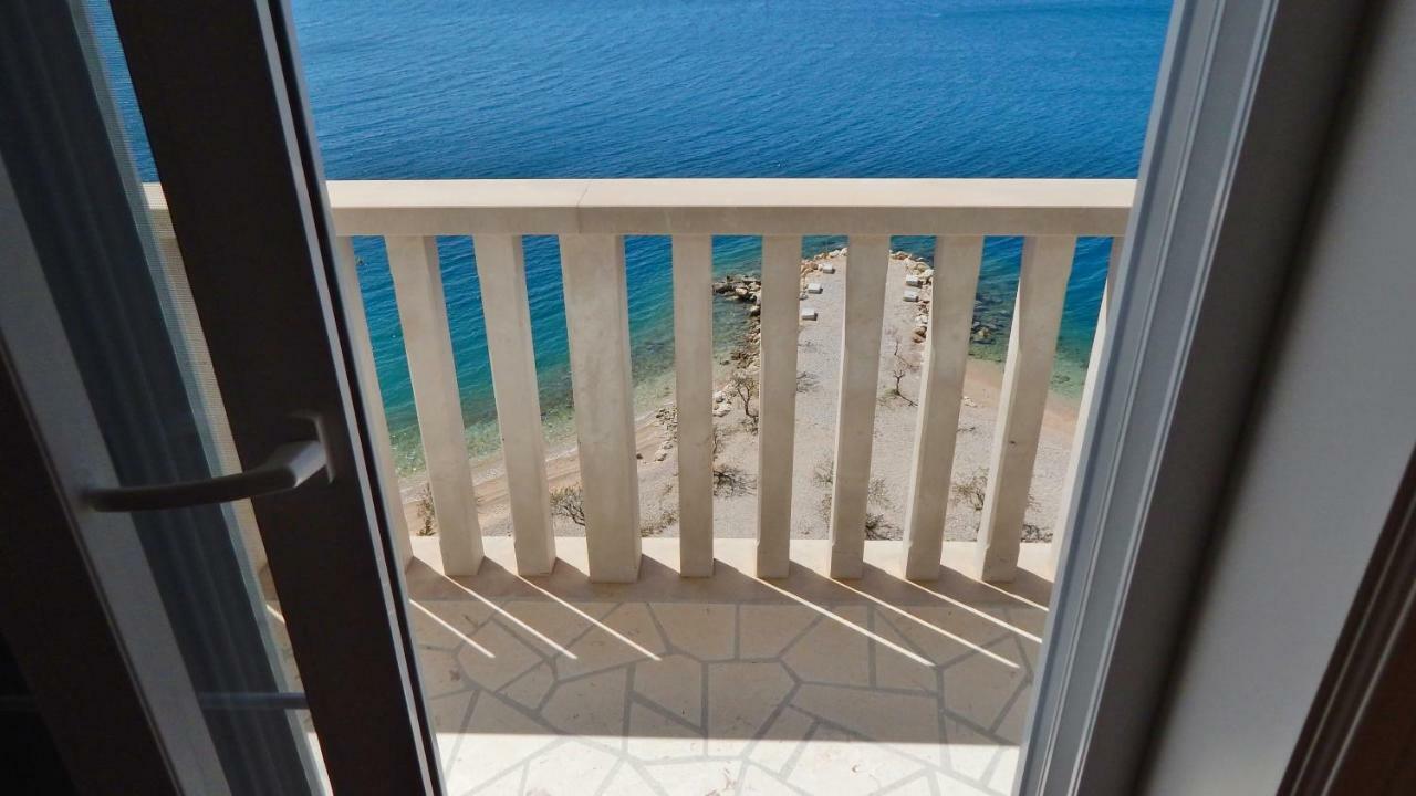 Seafront Apartments Nemira Omiš Kültér fotó